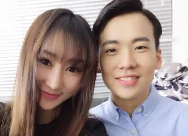 "郭麒麟的父亲还开玩笑说,郭麒麟女朋友的事情不能外传.