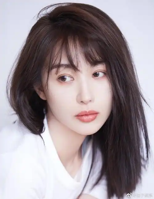 李菲儿自认是女艺人中的胖子