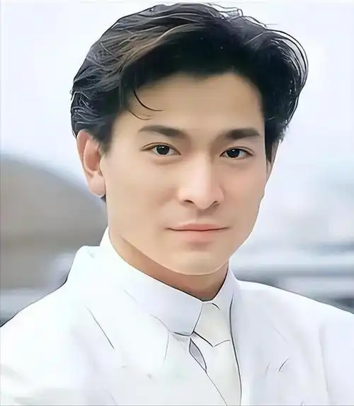 回顾:越老越帅的男星只服这4位,不整容干净清爽连褶子都是魅力