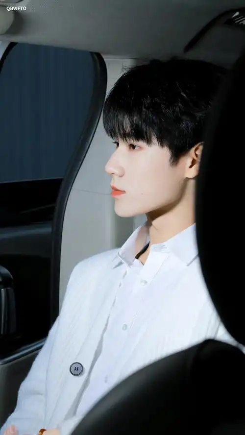 tnt时代少年团张真源壁纸