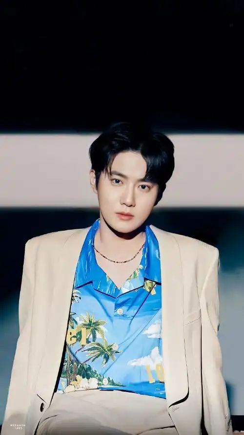 金俊勉solo2#91#金俊勉grey suit#220513 sing