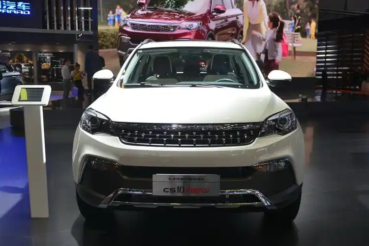 2017款猎豹cs1015t自动旗舰型