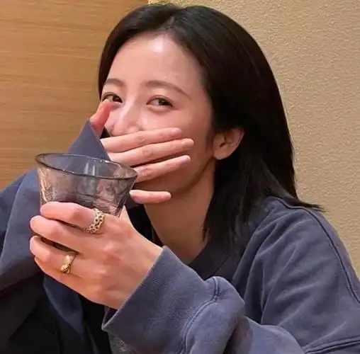 内鱼大美女头像合集