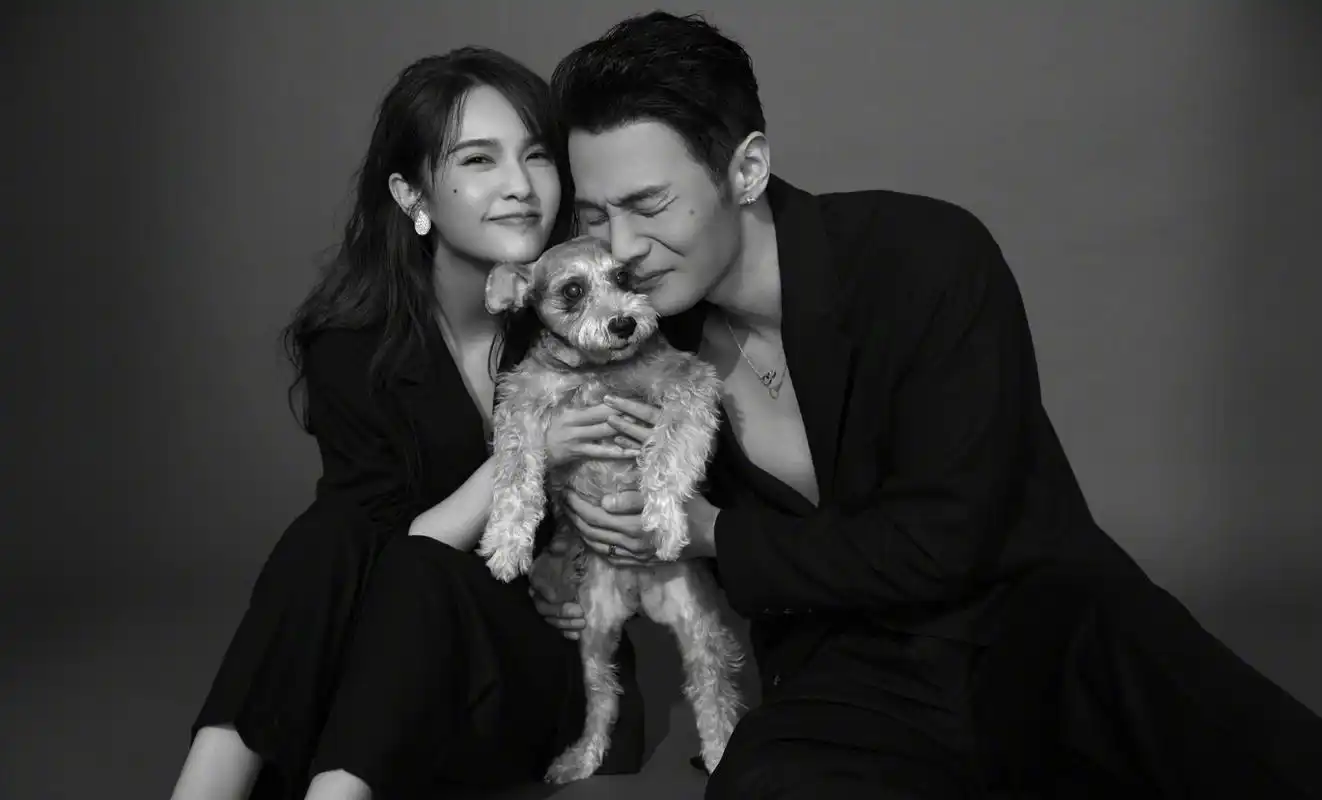 不守男德?李荣浩晒肌肉照大方暴露腋下,被网友调侃并艾特杨丞琳