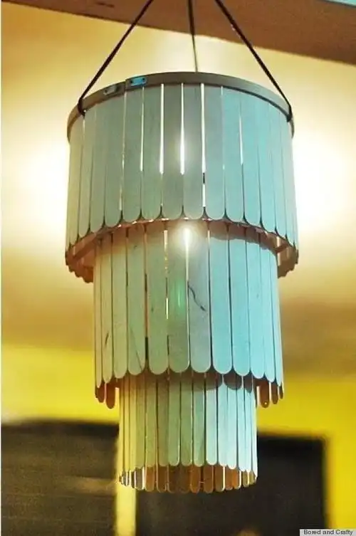 冰棒棍 手工 创意 废物利用 吊灯啊.对此达人已膜拜.