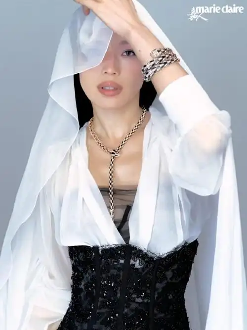 舒淇嘉人十月刊封面##舒淇现代曼波大片