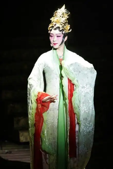 【李玉刚·昭君出塞】15-04-24美图_看图_李玉刚吧_百度贴吧