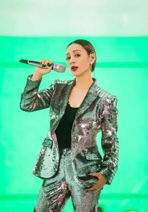 宁静成团就单飞,团综难度大,两嘉宾惹人忧_郁可唯_后续_关系