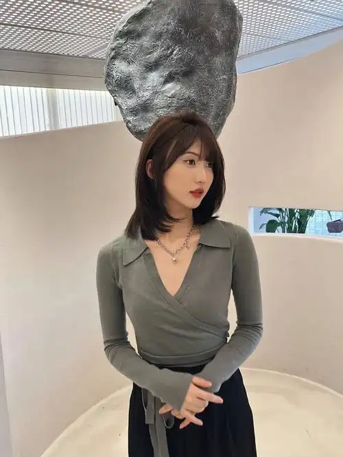 女生发型参考  #青岛剪发  #青岛染发  #青岛美发店 #过肩发  #饲骨