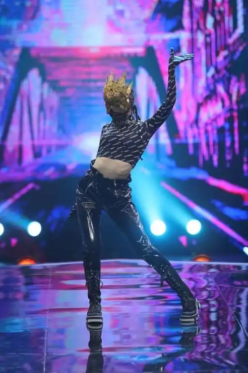 欢迎光临蒙面舞王快来pick你的心动舞姿