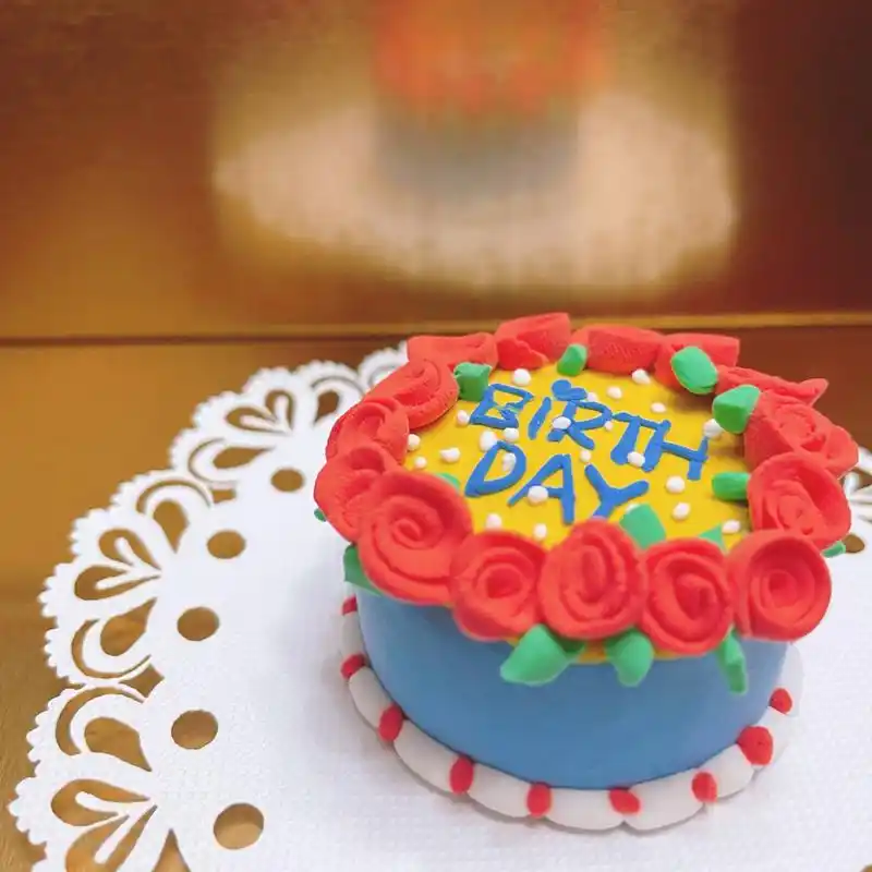 买了一大袋白色粘土,调色使用,经济实惠!