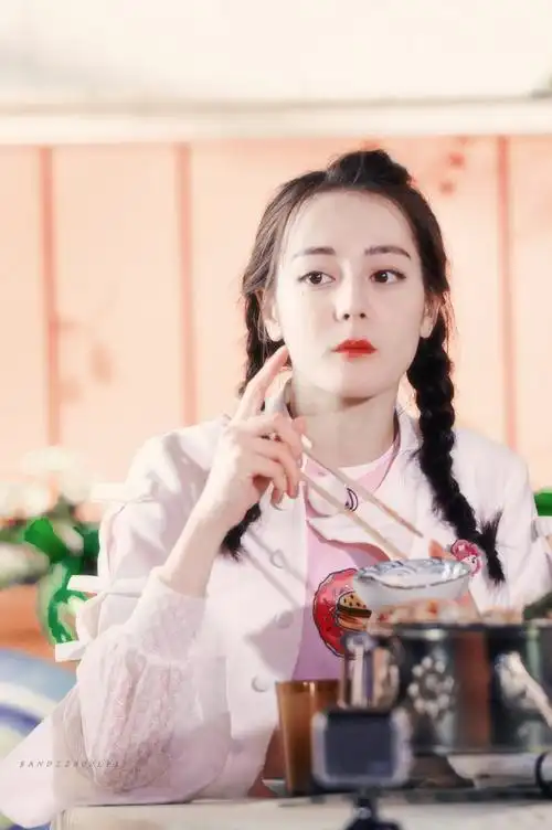 迪丽热巴 奔跑吧图集    #迪丽热巴