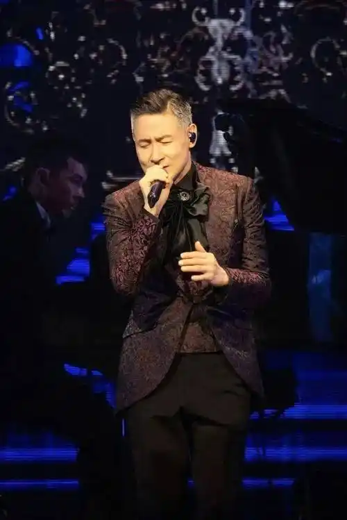 刚刚定了!张学友厦门演唱会具体安排→_体育馆_凤凰_白鹭