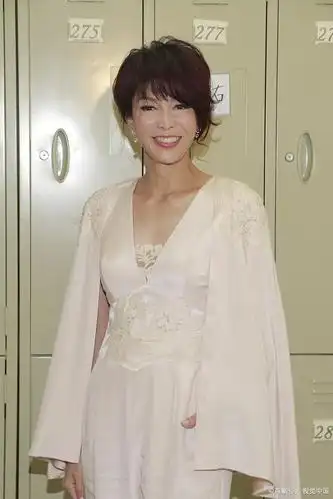 郑裕玲——性格开朗的好演员