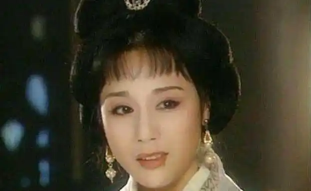 63岁 "容妃"李建群去世,影视圈再无如此美貌与才华兼备的女子了