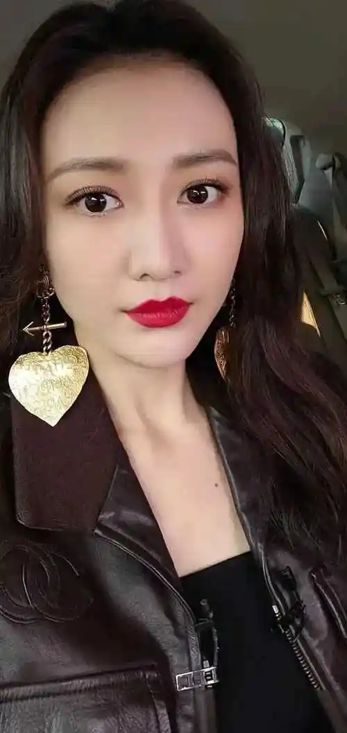 王鸥:后影视演员中的亮丽之星