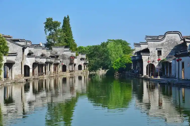 原创浙江湖州南浔古镇粉墙黛瓦小桥流水藏着极致的江南水乡风光