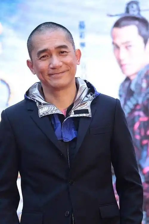 看梁朝伟就懂了_发型_问题_老态