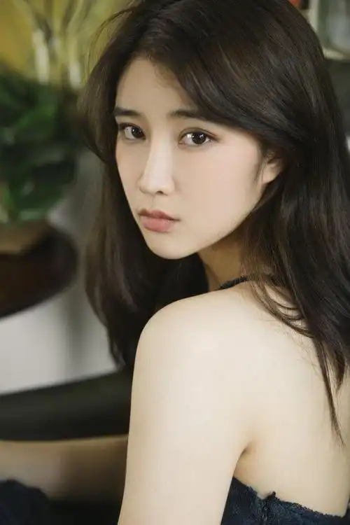 从"土嗨小妞"到"朋克女孩" 演员奚望温暖来袭