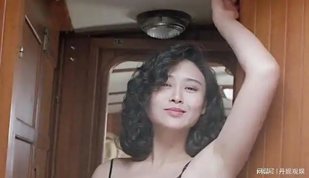 在几年之后,叶玉卿和叶子楣在丙级电影领域联手开创了一个"双叶时代".