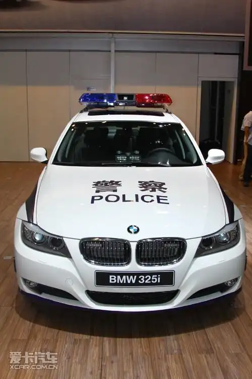 除暴安良 各国超酷警车大汇总(图)