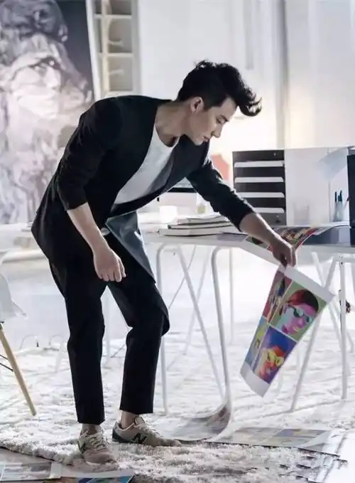 黄轩与蒋雯丽地下恋没想到他是这样的雅痞