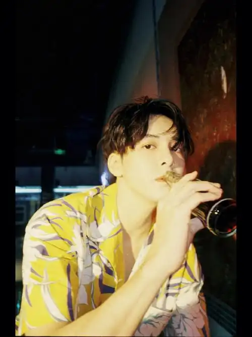 出的图都很好看,工作室审美也是随老板了吧#曾舜晞  #宝藏男孩曾舜晞