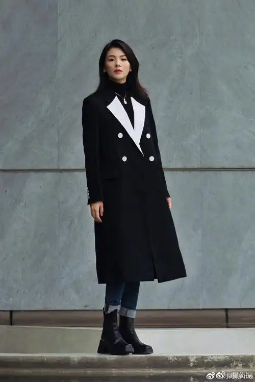 刘涛allblack极简主义造型##刘涛冬日干练风衣写真##刘涛晒allblcck