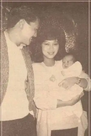 赵雅芝的温馨家庭照片 儿子超帅(组图)