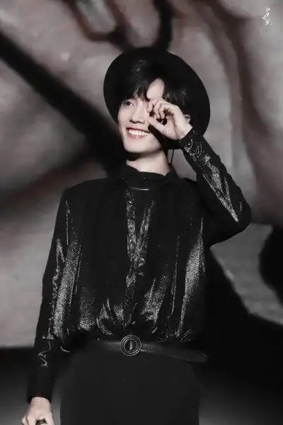 陈情令泰国见面会 演唱会肖战