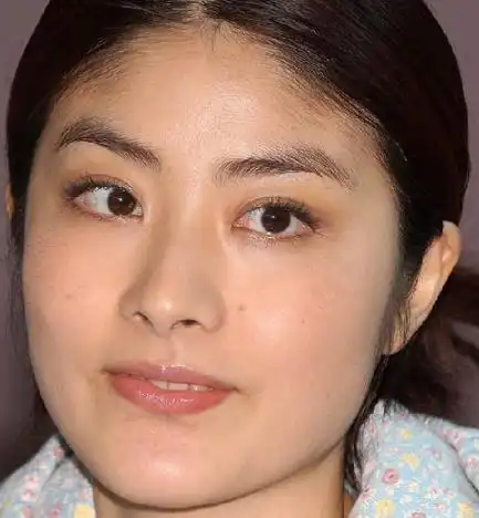 卸妆后的陈慧琳的照片-528时尚网