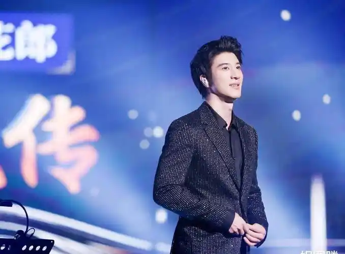 男神王力宏近照曝光!