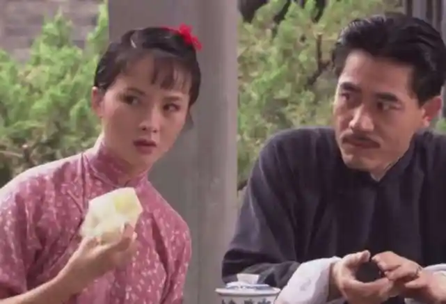 大宅门美貌丫头香秀凭心机和权谋坐上白家正房太太白景琦被她拿捏