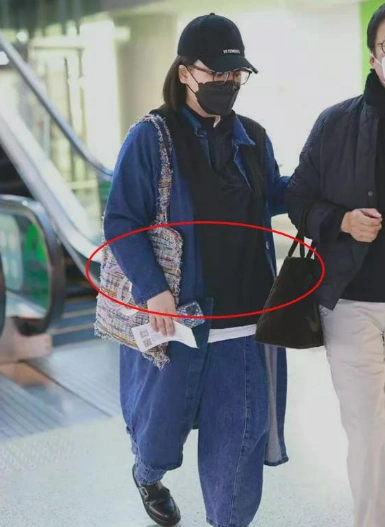 马思纯怀孕本尊晒健身照力破谣言自拍吐舌卖萌状态佳