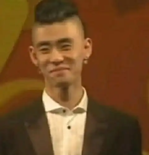 张云雷旧照曝光,看到以前的"黑历史"网友:路子真野!