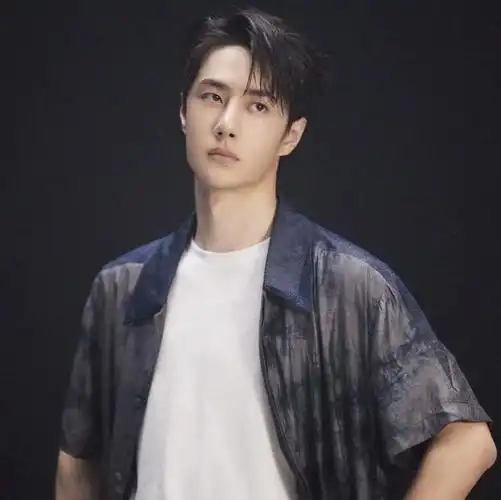 李沁生日,王一博粉丝送祝福,竟然发展成了互撕