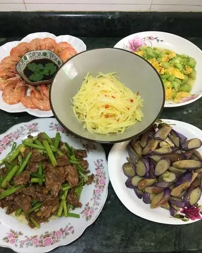 美美玲_1s3e做的午餐2018年8月21日