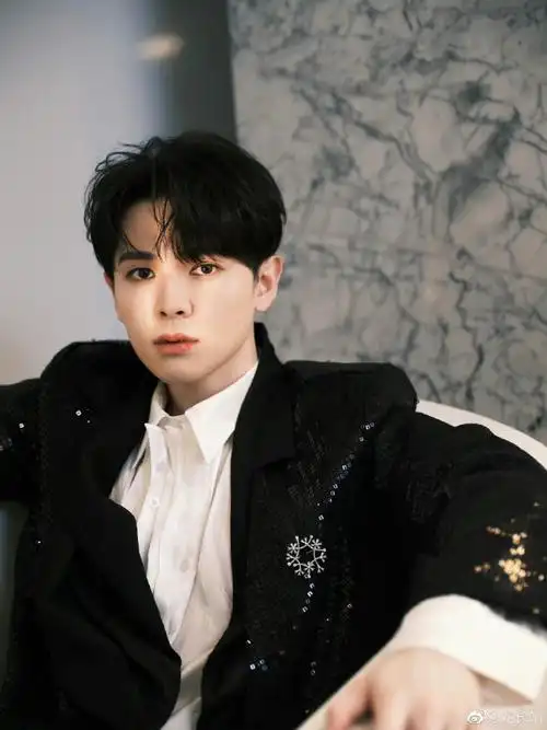 尤长靖唱的天黑黑##尤长靖天黑黑唱出想家的感觉