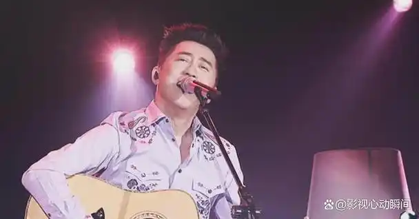 63岁庾澄庆已再婚8年,第二任妻子为他生了一男一女,画面温馨