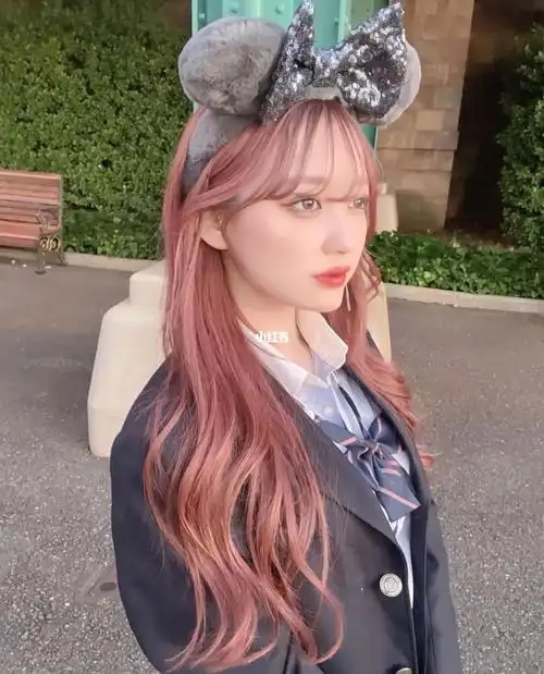 笔记灵感  #粉色头发好喜欢这个粉粉的颜色真的嫩啊又显白回头率又高