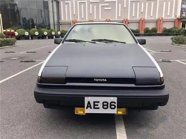 丰田ae86重出江湖,黄江二手车市场风云再起,再现头文字d_太平洋号