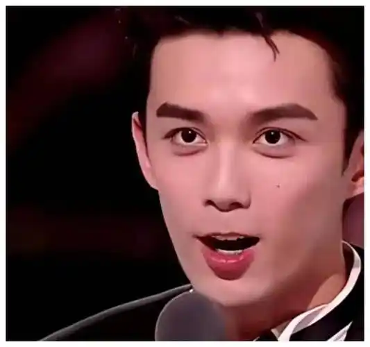 在娱乐圈中,演员们的努力与付出往往被观众所忽视,他们为了影视作品不