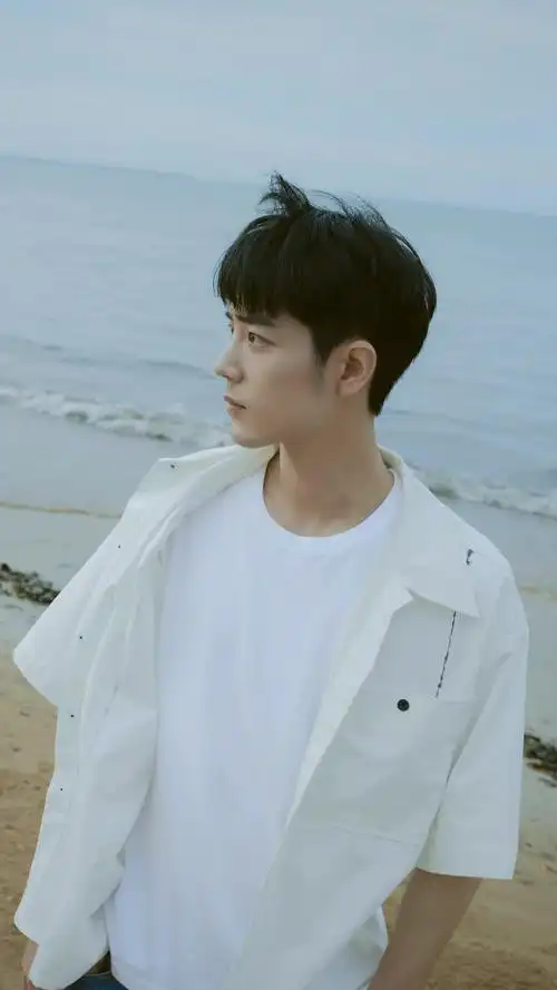 肖战海边写真