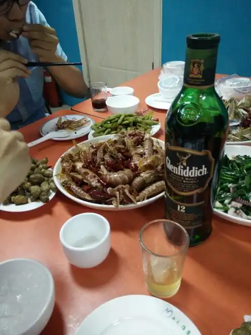 一个人抽烟喝酒对于他的学习,生活,工作,都有什么样的利弊影响?