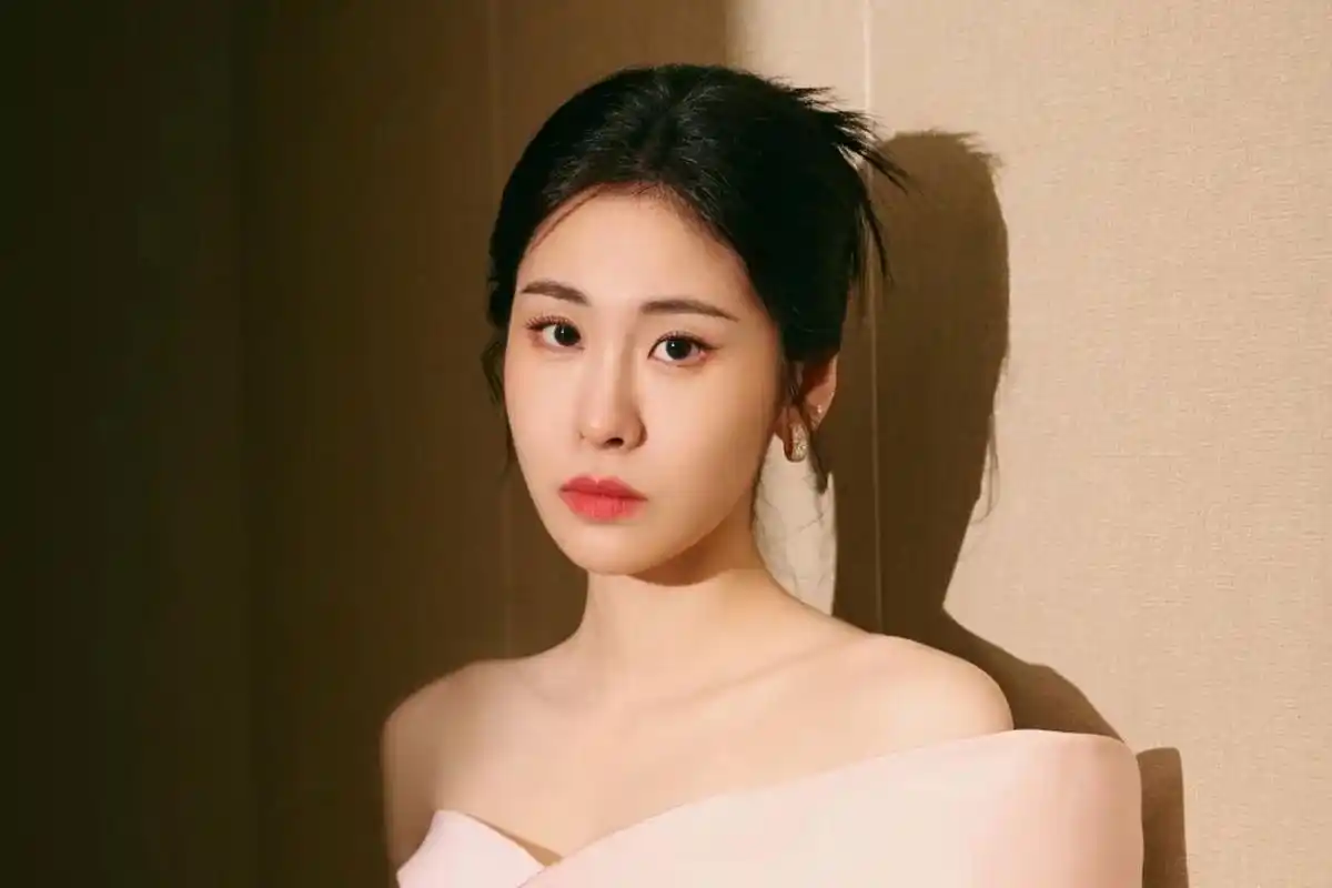 张碧晨,1989年9月10日出生于天津市,中国内地流行乐女歌手,毕业于天津