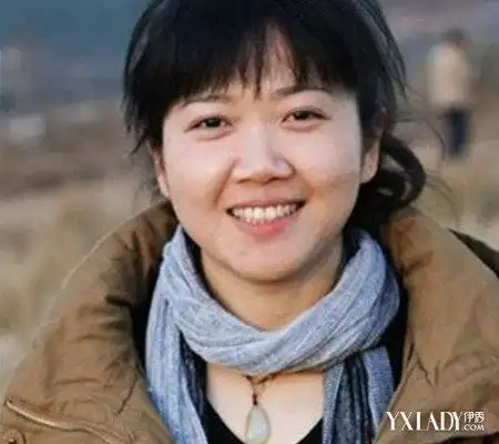 李建的老婆孟晓蓓美貌如花不食人间烟火的一对神仙眷侣