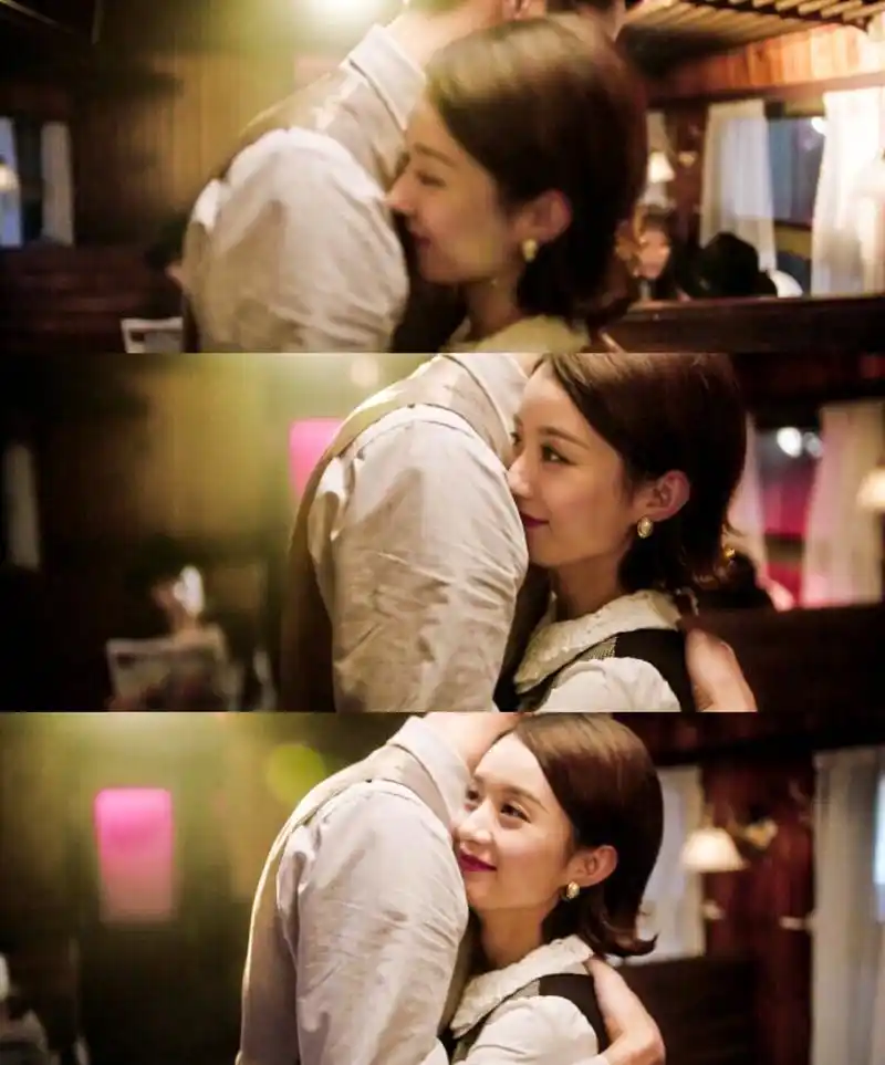 吴亦凡赵丽颖跨年演唱会彩排身高差萌 合唱《想你》苏爆