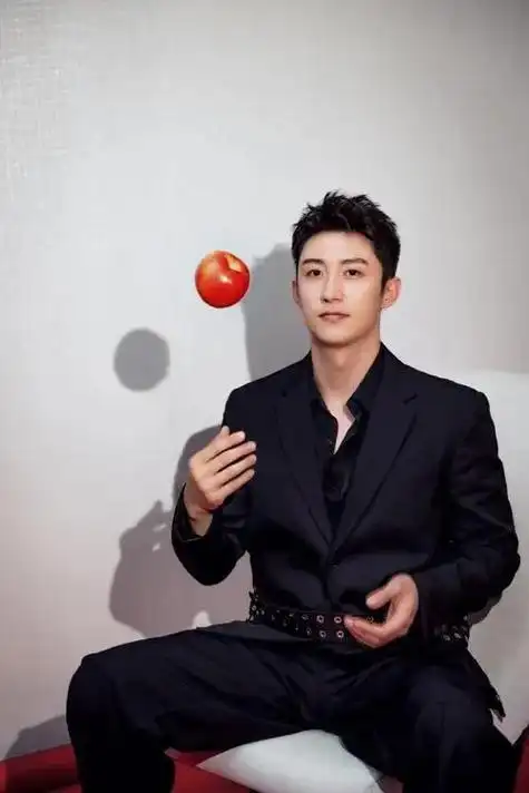 内娱真正的绝色美男只有这八位,其他的只能算小帅哥|李现|刘昊然|朱