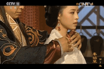 哈哈哈张静初的表情亮了!