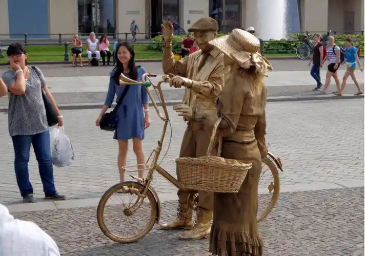 雕像_旅游_部分